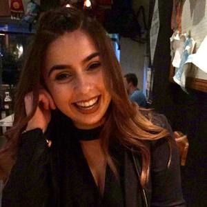 Meet your Posher, Cassandra